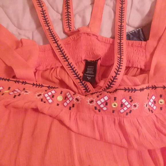 Top - Picture 1 of 3